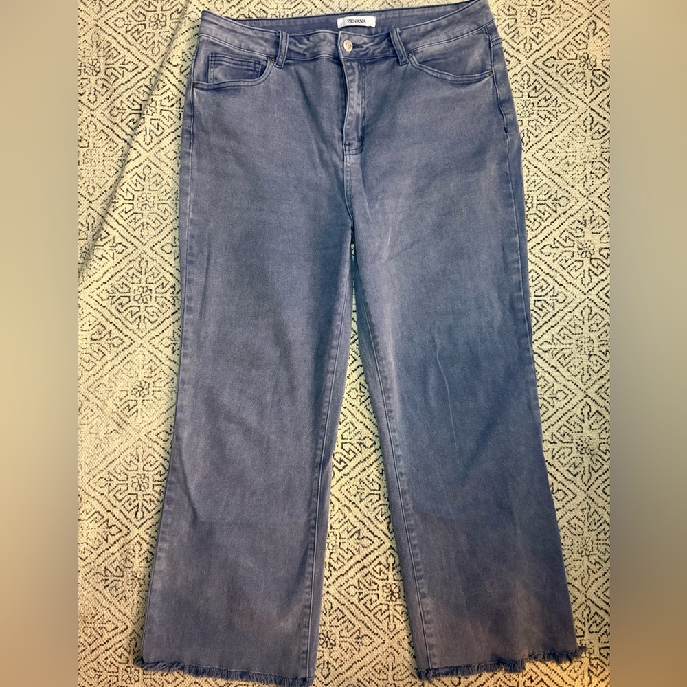 Zenana Outfitters wide leg cropped denim
